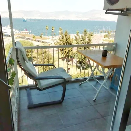 Modern House With Amazing Sea View Apartment