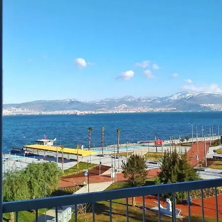 Modern House With Amazing Sea View Daire İzmir